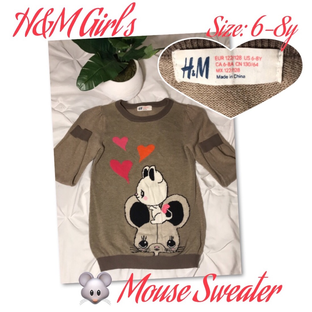 ❌SOLD!! ❌H&M Girl’s mouse sweater 6-8y